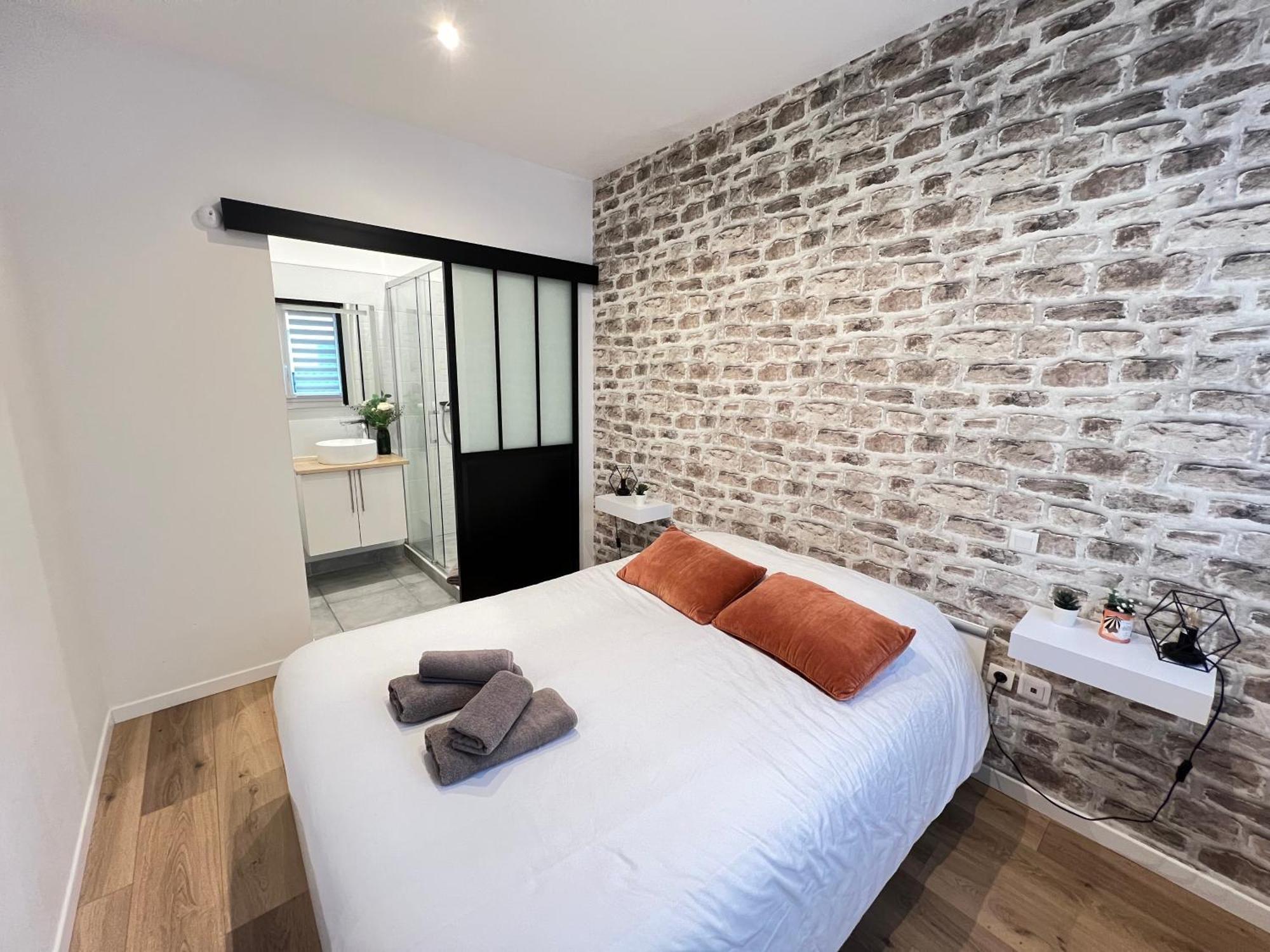 Le Remois - Charmant T2 - Renove - Parking - Cour Privative - Wifi Ρενς Εξωτερικό φωτογραφία