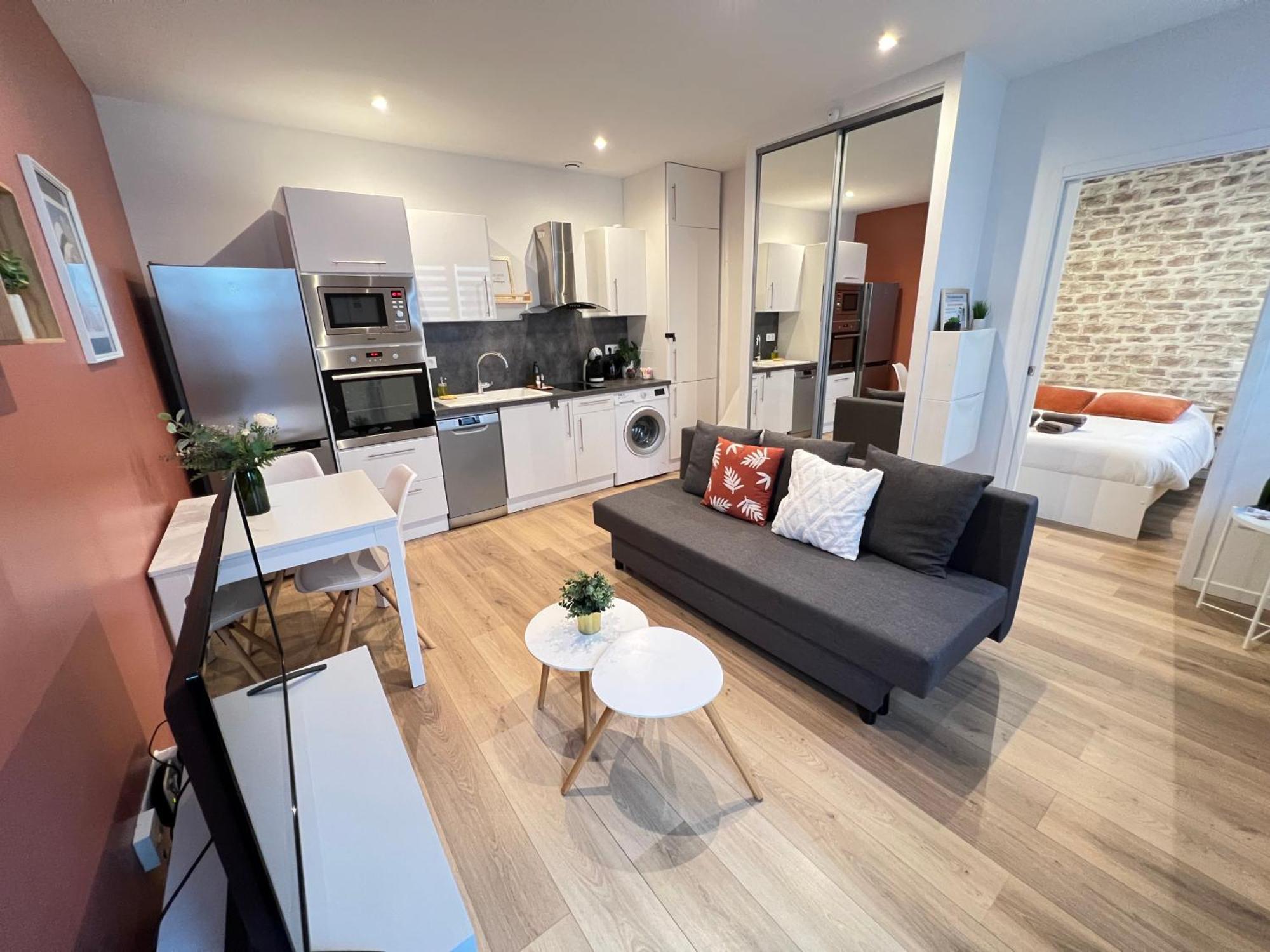 Le Remois - Charmant T2 - Renove - Parking - Cour Privative - Wifi Ρενς Εξωτερικό φωτογραφία